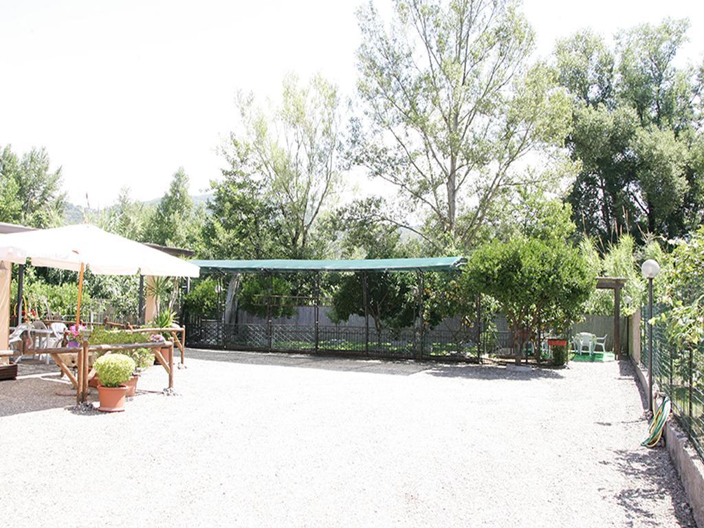 Casa Vacanze Rosy "Nel Verde" Palinuro Kamer foto